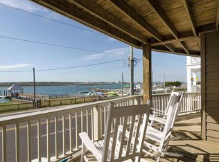 608 Waynick Blvd, Wrightsville Beach, NC 28480