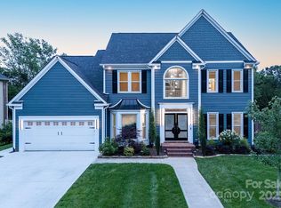 6400 Morningsong Ln, Charlotte, NC 28269
