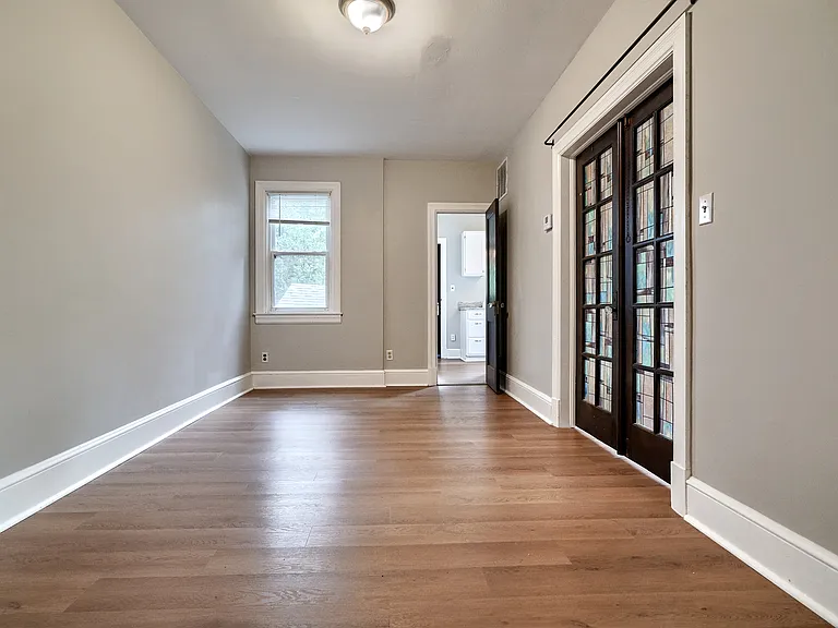 1031 Elm Ridge Ave #1 — Photo 5