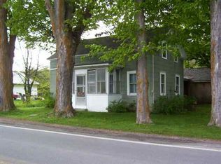 665 Barnerville Rd, Howes Cave, NY 12092