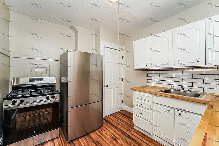 10811 Sprague Ave #1 — Photo 8
