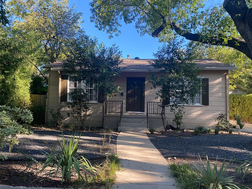119 Hubbard St
