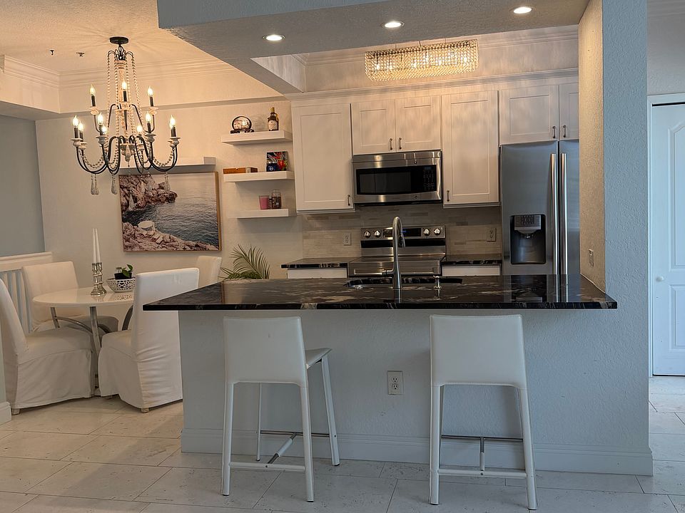 1st image of 11019 Legacy Ln