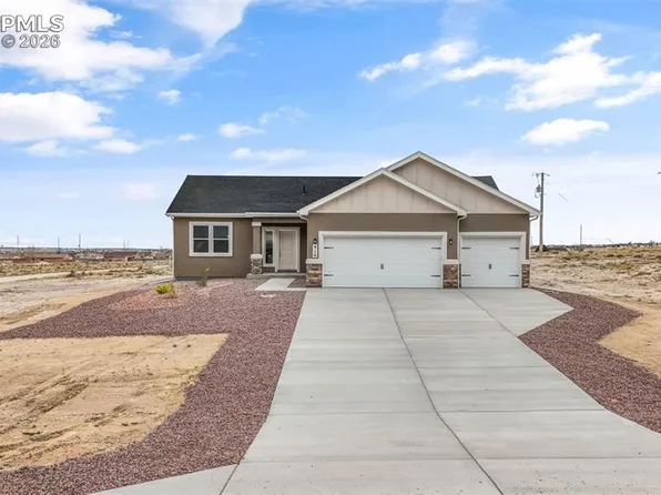 916 E Platteville Blvd, Pueblo West, CO 81007