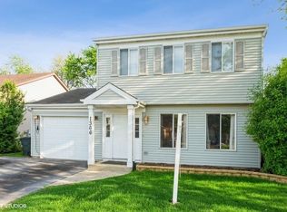 1366 Boa Trl, Carol Stream, IL 60188