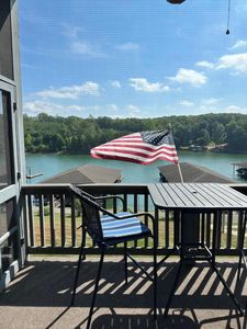 1055 Mariners Way APT 18, Huddleston, VA, 24104