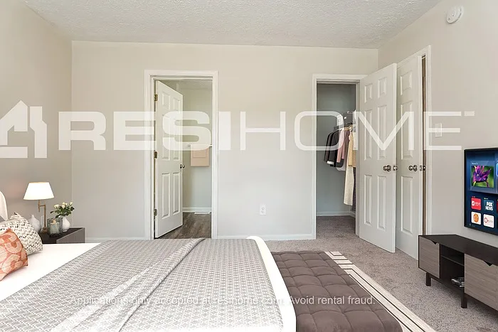 4925 43rd Way N — Photo 7