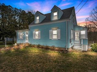 141 Sand Hill Rd, Middletown, CT 06457