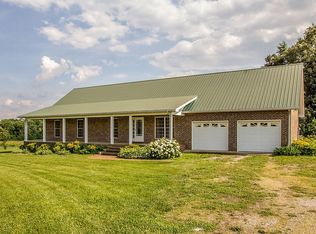 235 Breezy Knoll Ln, Morrison, TN 37357