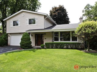 2625 Farnsworth Ln, Northbrook, IL 60062