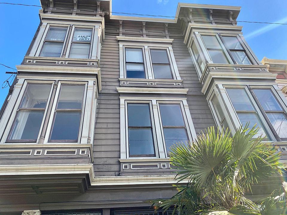 1st image of 421 S Van Ness Ave