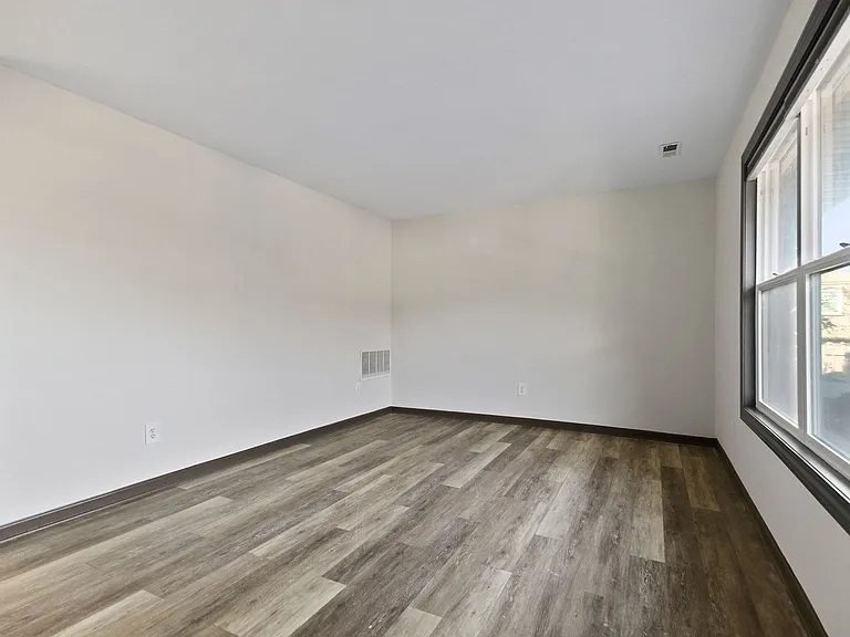 2301 Primrose Dr #2A — Photo 17