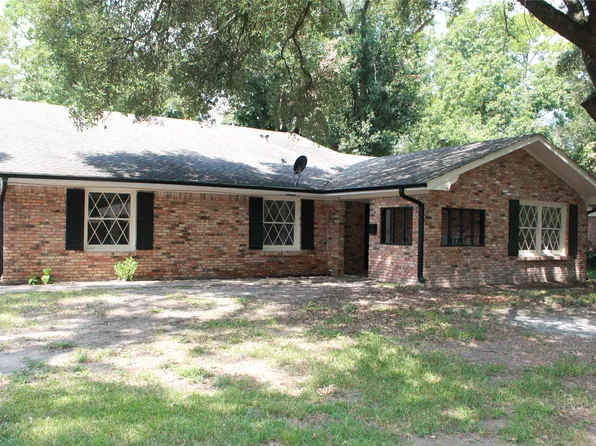 1906 Mimosa Dr, Corsicana, TX 75110