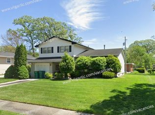 5331 Garfield St, Merrillville, IN 46410