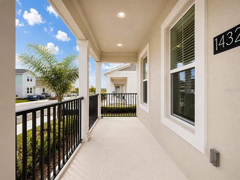 1432 Viscaya Cove Blvd — Photo 4