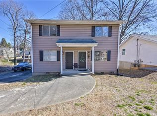 955 Tilden St NW, Atlanta, GA 30318