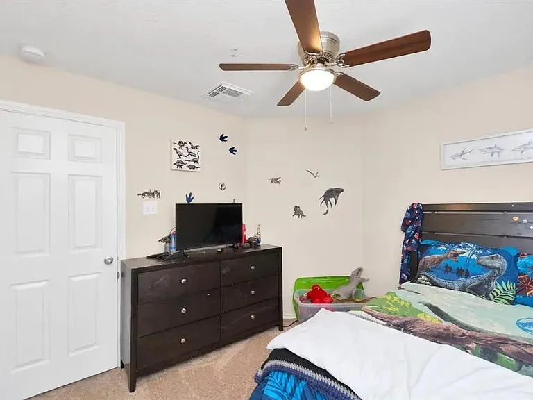 25247 Bentley Glen Ln — Photo 14