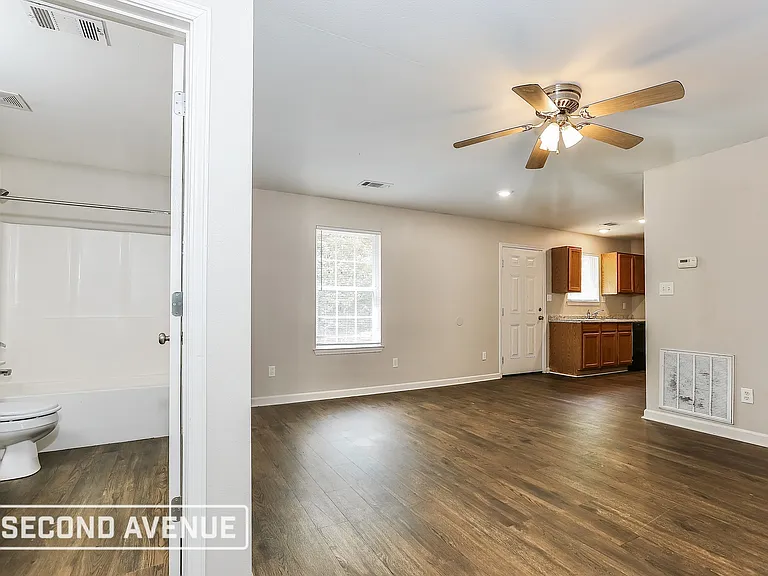 1451 Pine Haskell Dr — Photo 4