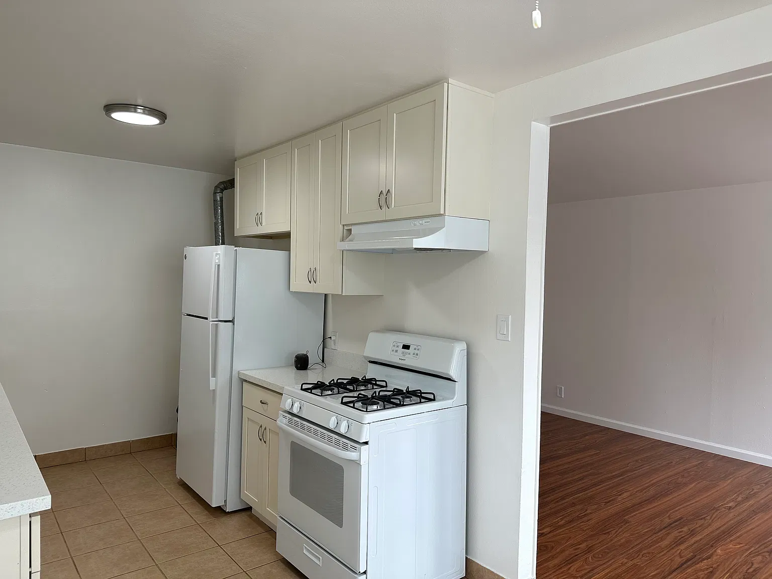 1 bed, 600 sqft, $2,195 — Photo 3