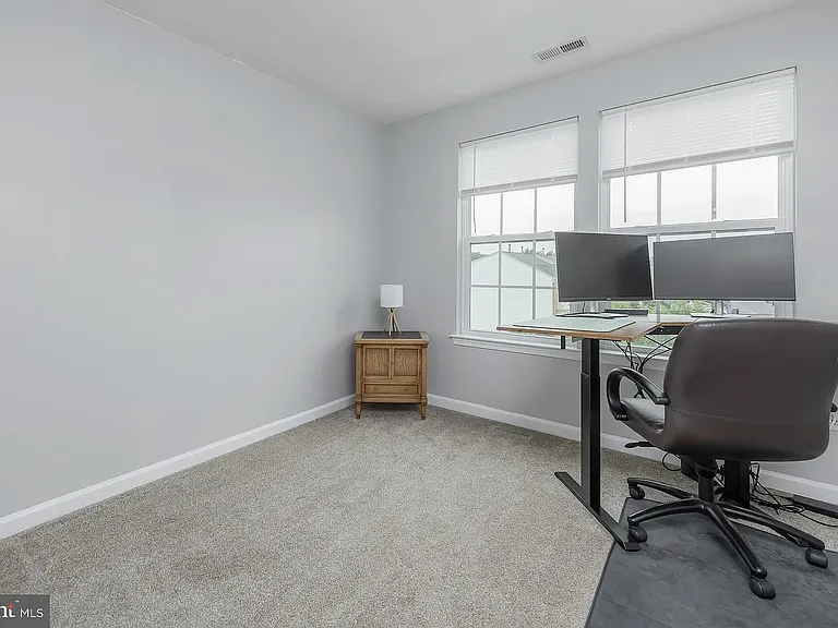 372 Concetta Dr — Photo 10