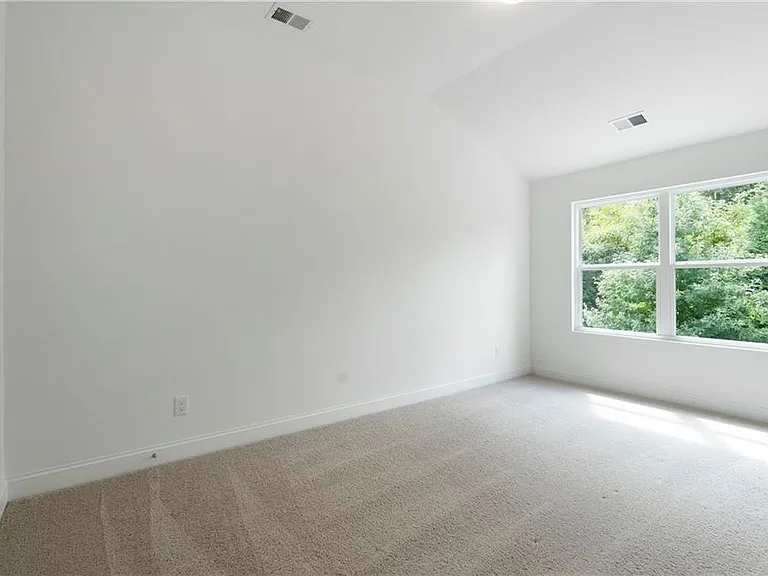 308 Chardonnay Way — Photo 40