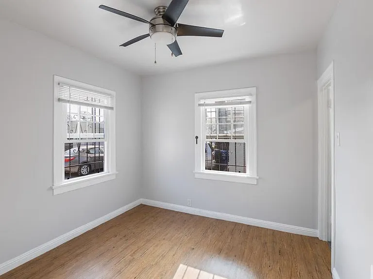 1453 W 37th Dr #1453 — Photo 13
