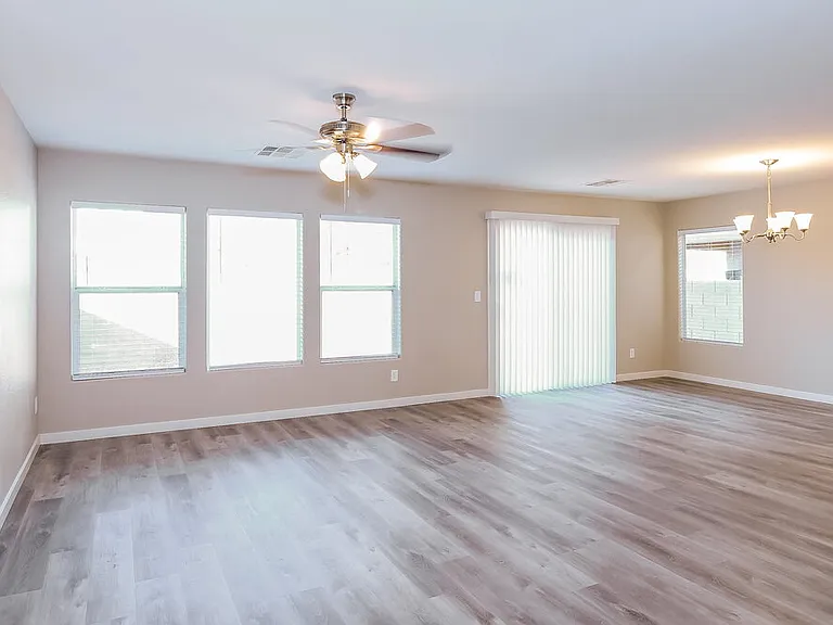 6249 Capehart Falls St — Photo 10