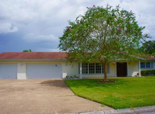 1501 Dexter Dr, Clearwater, FL 33756