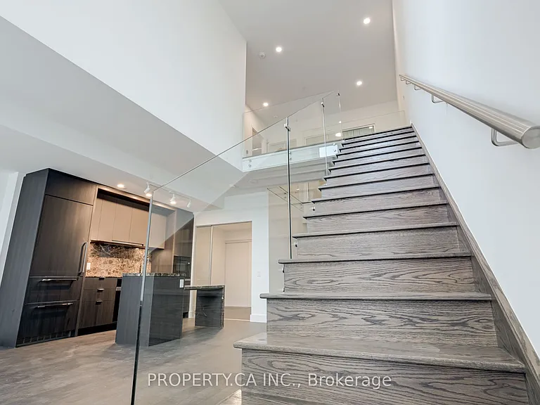 6 Greenbriar Rd #106 — Photo 24