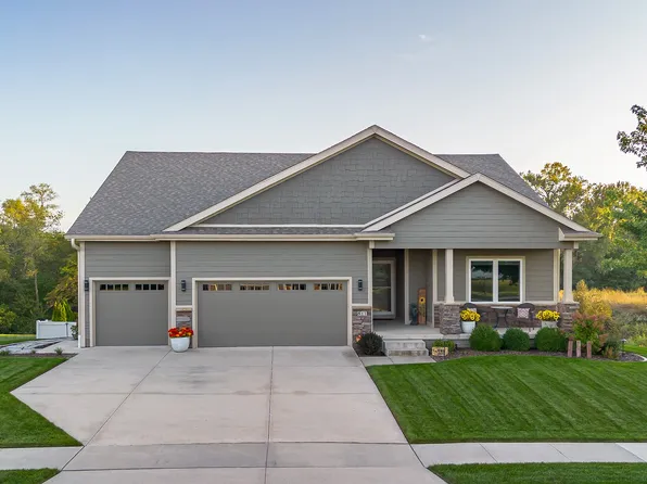 811 Timberview Dr, Adel, IA 50003