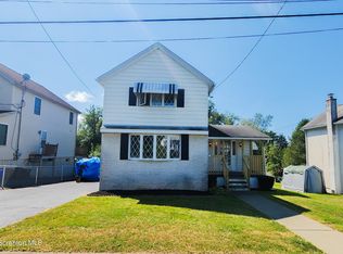 29 Washington St, Moosic, PA 18507