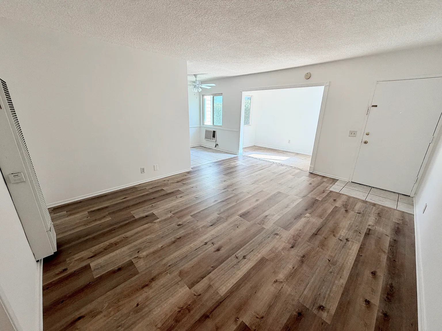 1 bed, 1.0 bath, 817 sqft, $2,075 — Photo 4