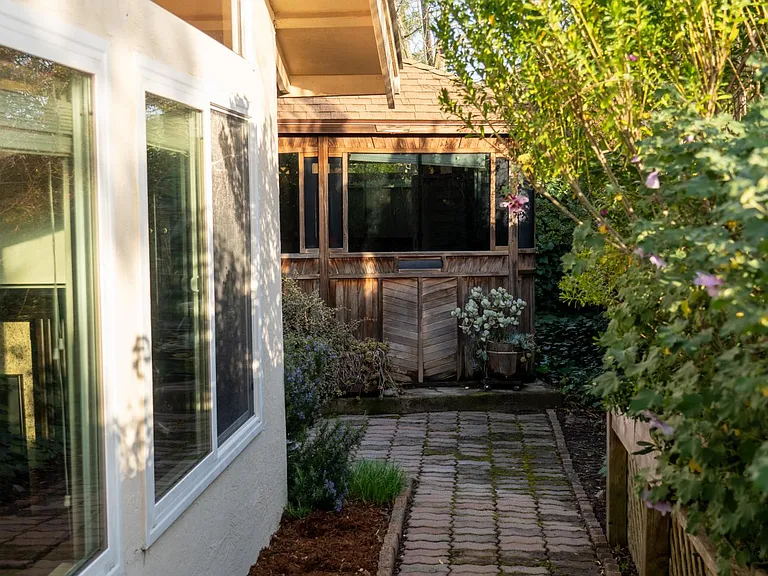 3605 Deer Park Ct — Photo 13
