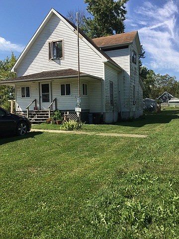 1st image of 210 N Iroquois St