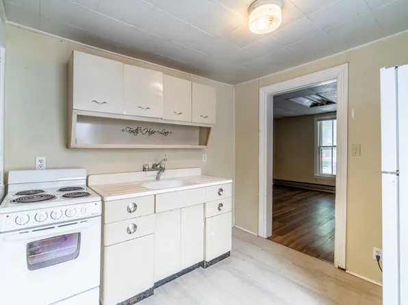 220 East Van Buren Street - 2, 220 E Van Buren St, Columbia City, IN 46725