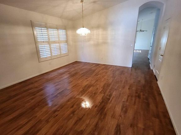 Spacious Living Room (rear view)