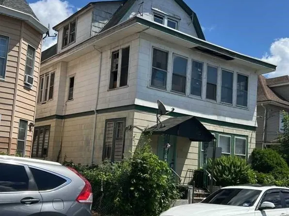 411-413 E 31st St, Paterson, NJ 07504