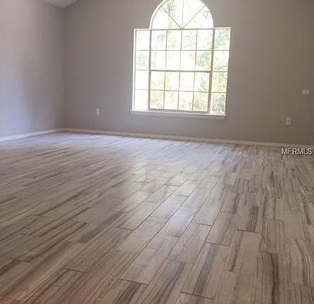 4th image of 1501 Woodside Dr