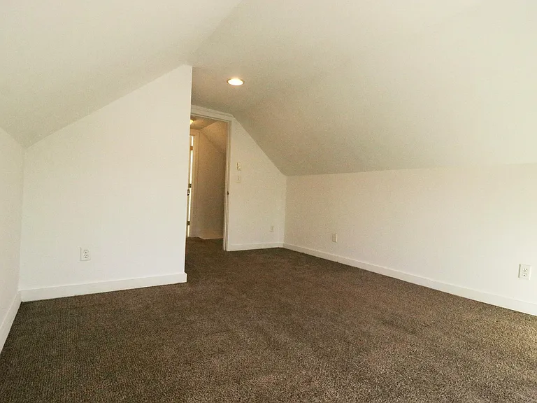 23 Ellsworth St #2 — Photo 20