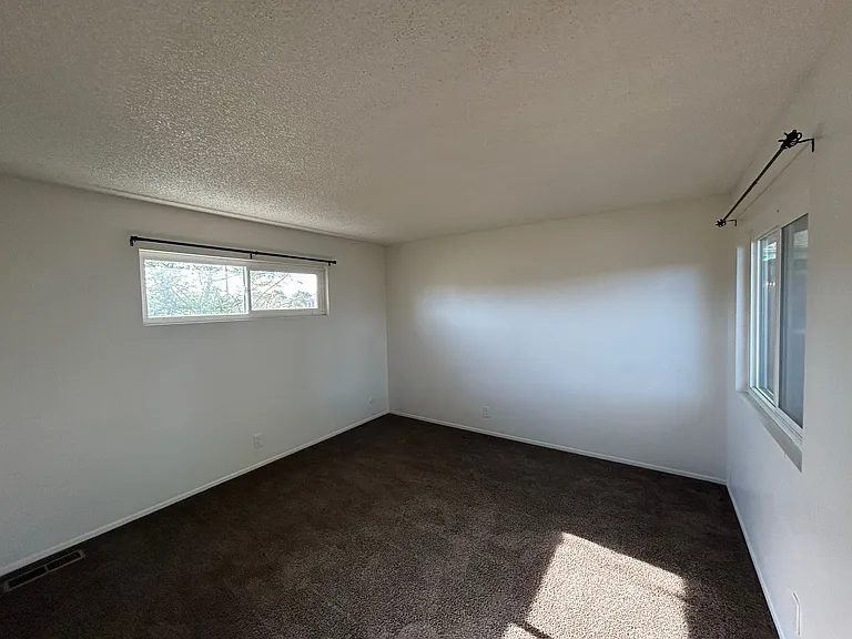 54 Grand Avenue — Photo 9