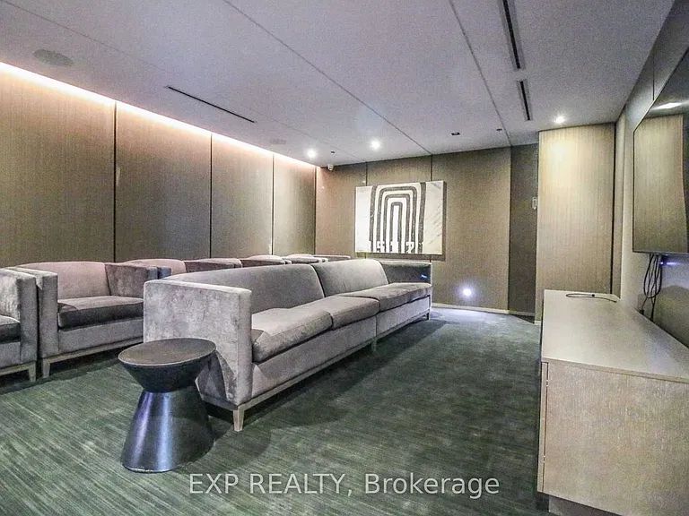 89 McGill St #1009 — Photo 17