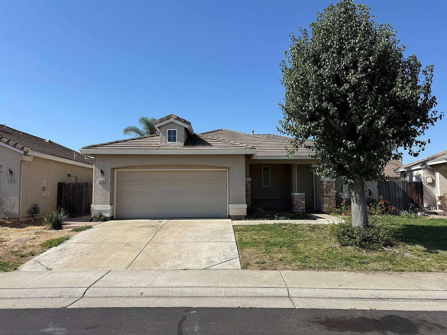 3 Bed| 2 Bath | 1450 SF | Two Car Garage | Single Story | Tenant pays $175 monthly for WS&G — Photo 1