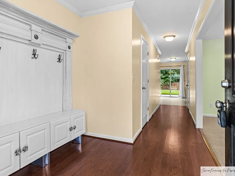 1279 Green Turf Ln — Photo 3