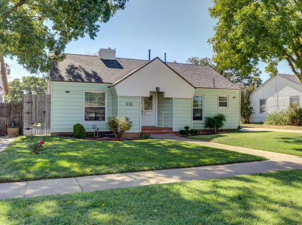 916 E Tate St, Brownfield, TX 79316