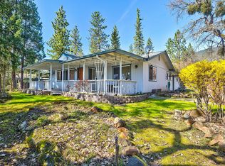 396 Appaloosa Ln, Grants Pass, OR