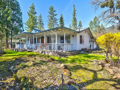 396 Appaloosa Ln, Grants Pass, OR, 97526