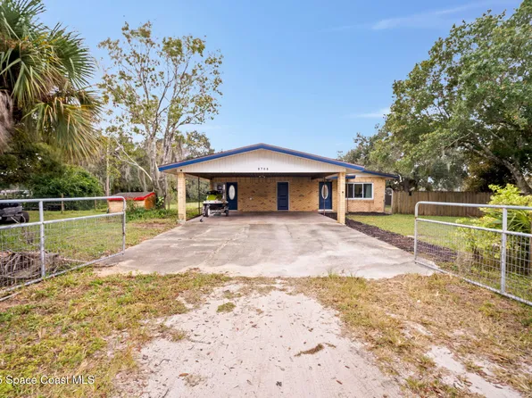 3705 Grandperrin Rd, Mims, FL 32754