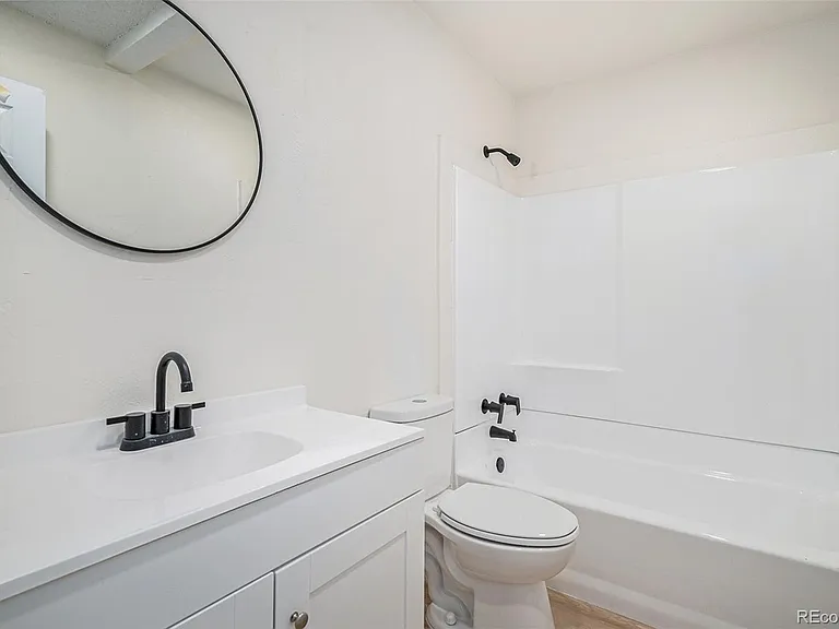 16450 E 14th Pl #52 — Photo 8