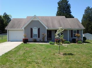 1909 Guildford Dr, La Vergne, TN 37086