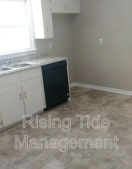 3011 Devon Rd — Photo 4